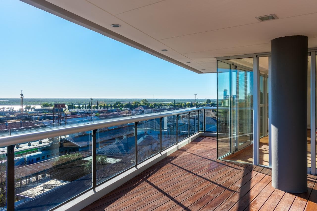 For Sale/Financing: Premium Three-Bedroom Apartment with Amenities
