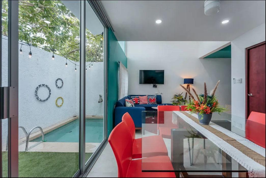 Villa for sale on Chicxulub Puerto Beach, one block from the ocean in Mérida, Yucatán