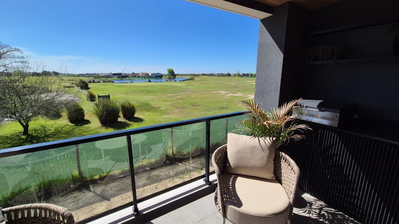 Apartment in El Canton