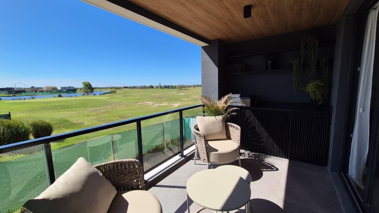 Apartment in El Canton