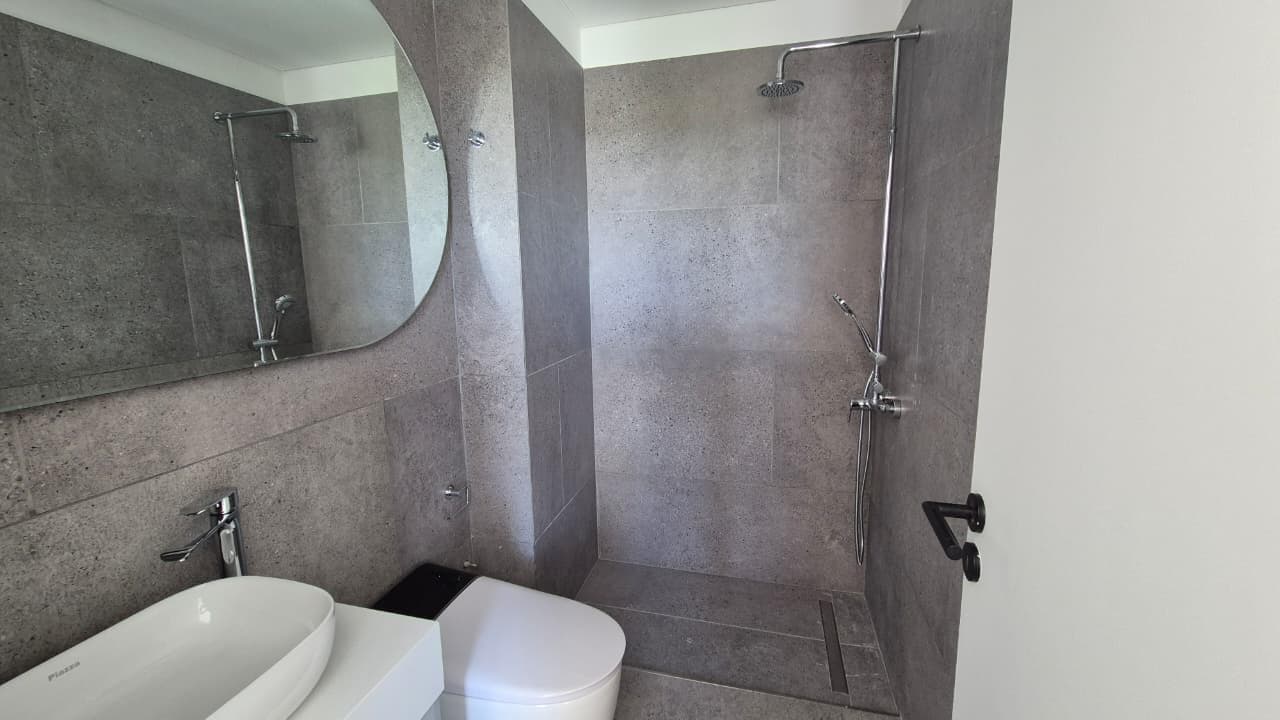 3-room apartments with amenities and a garage in GOLF Canton