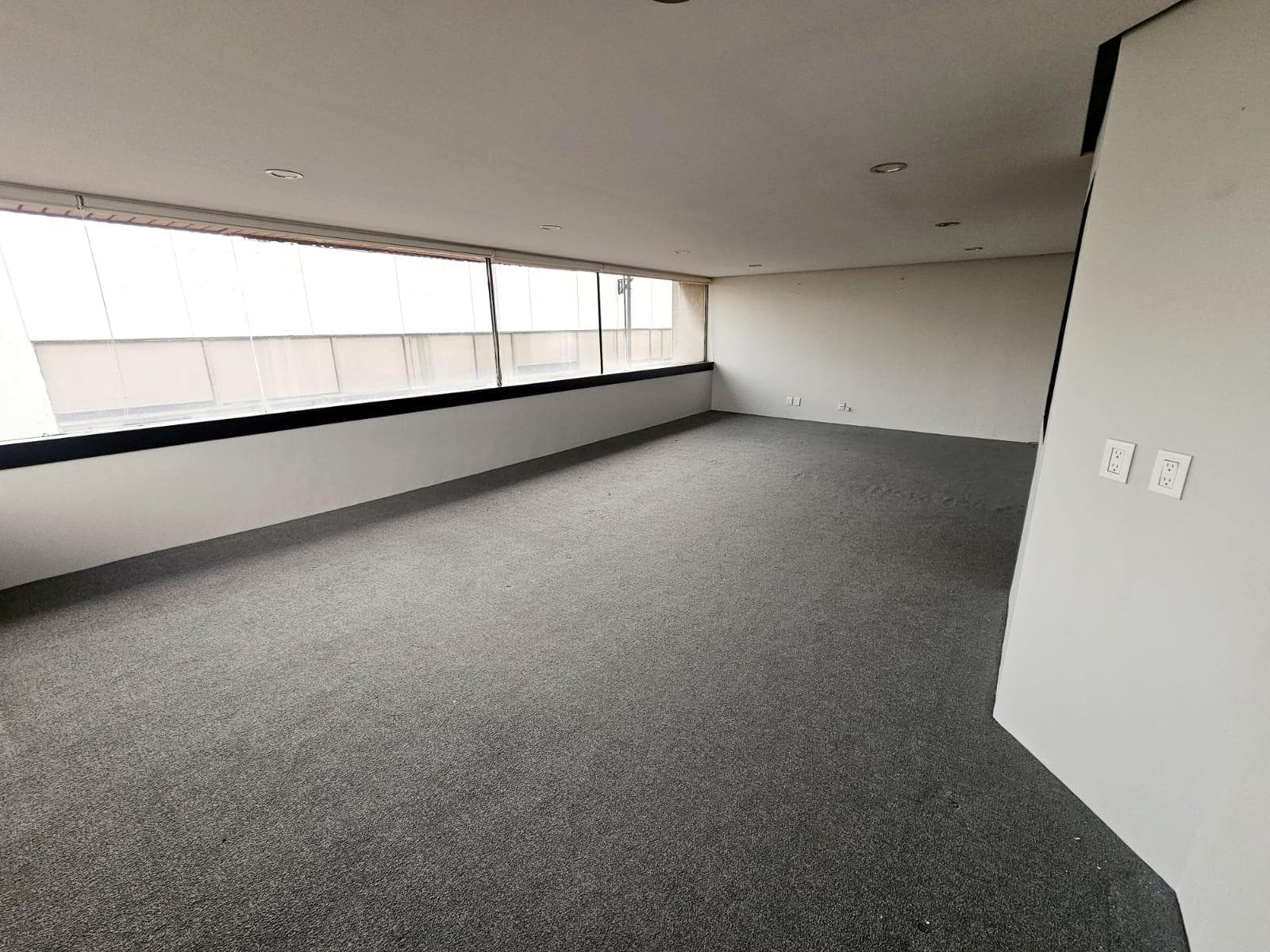 Office for Rent in Bosques de Ciruelos