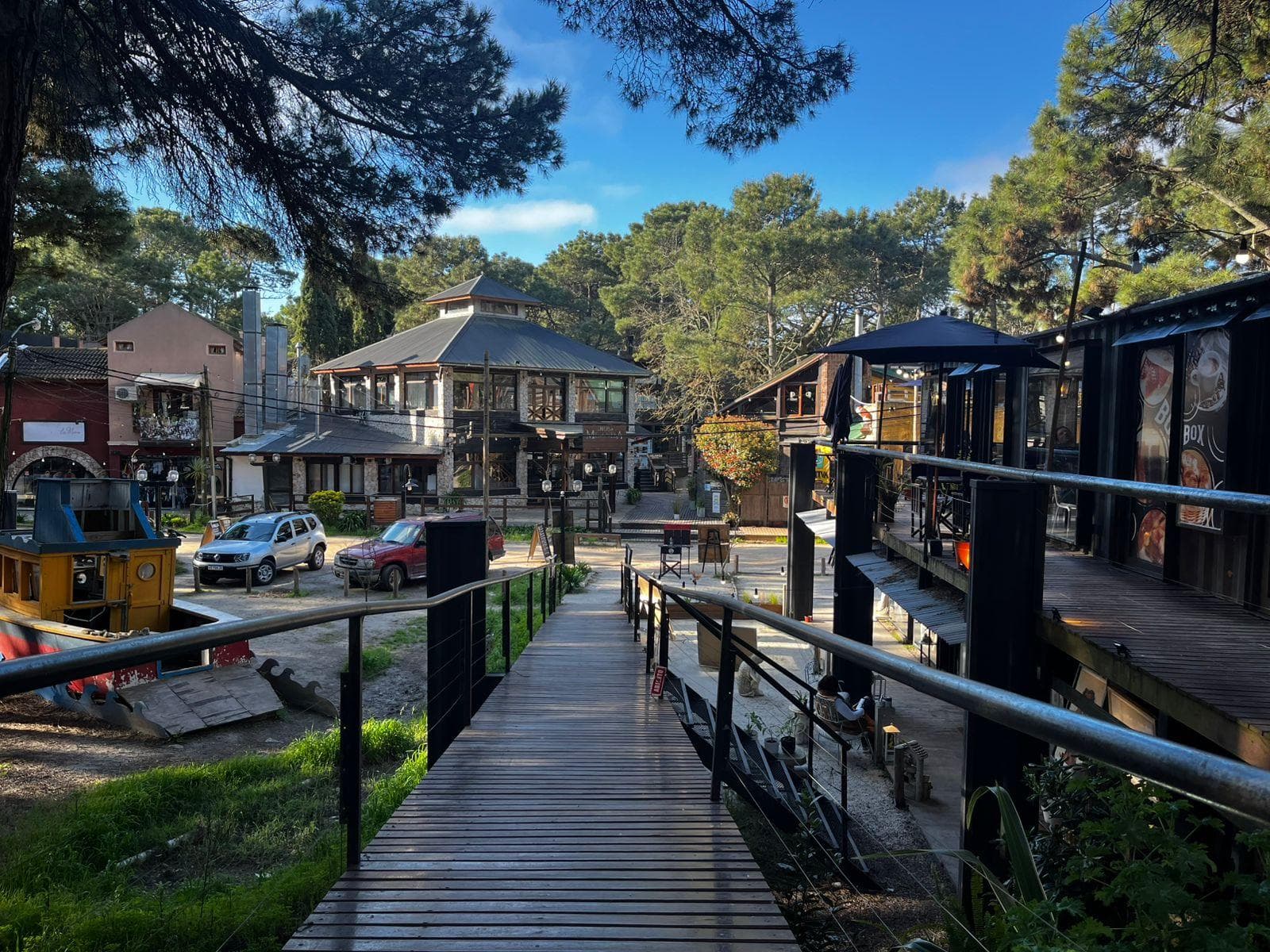 A gourmet restaurant with an excellent reputation and prime location