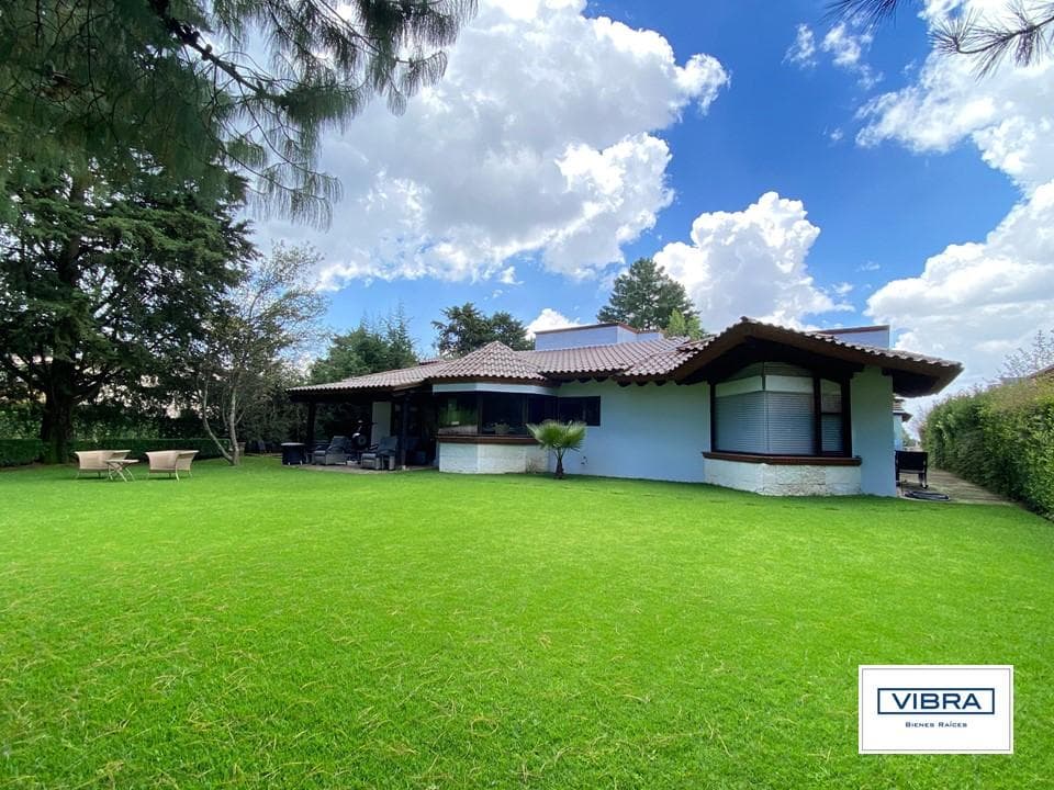 One-Story House at Los Encinos Golf Club