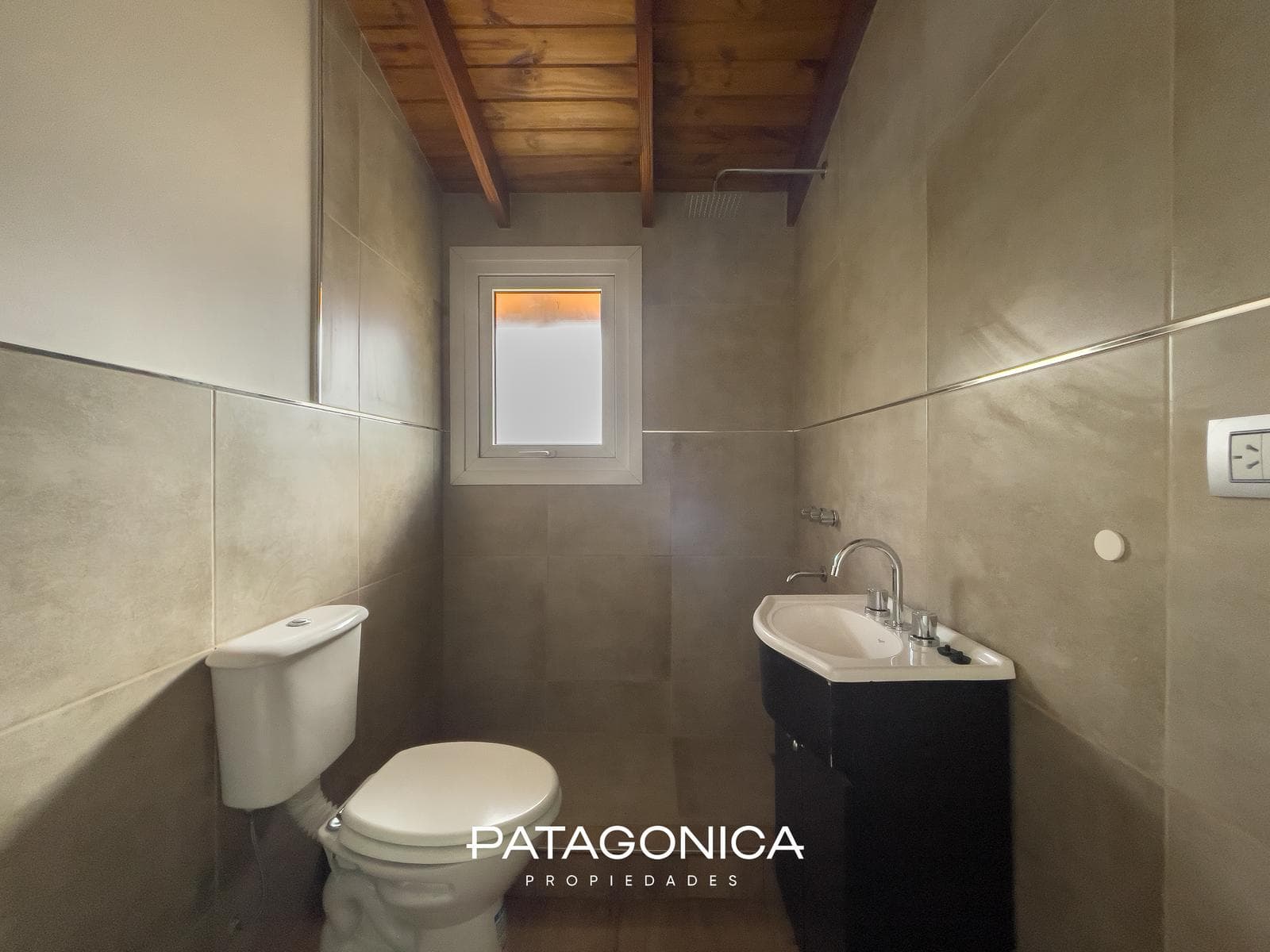 3-BEDROOM HOUSE IN BARRIO NORTE