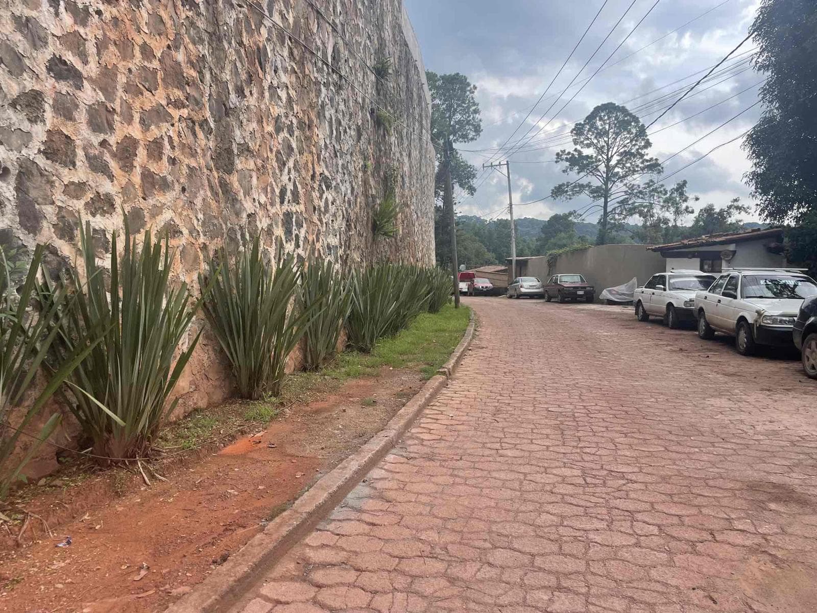Land for SALE at Avándaro Golf Club. Valle de Bravo. State of Mexico
