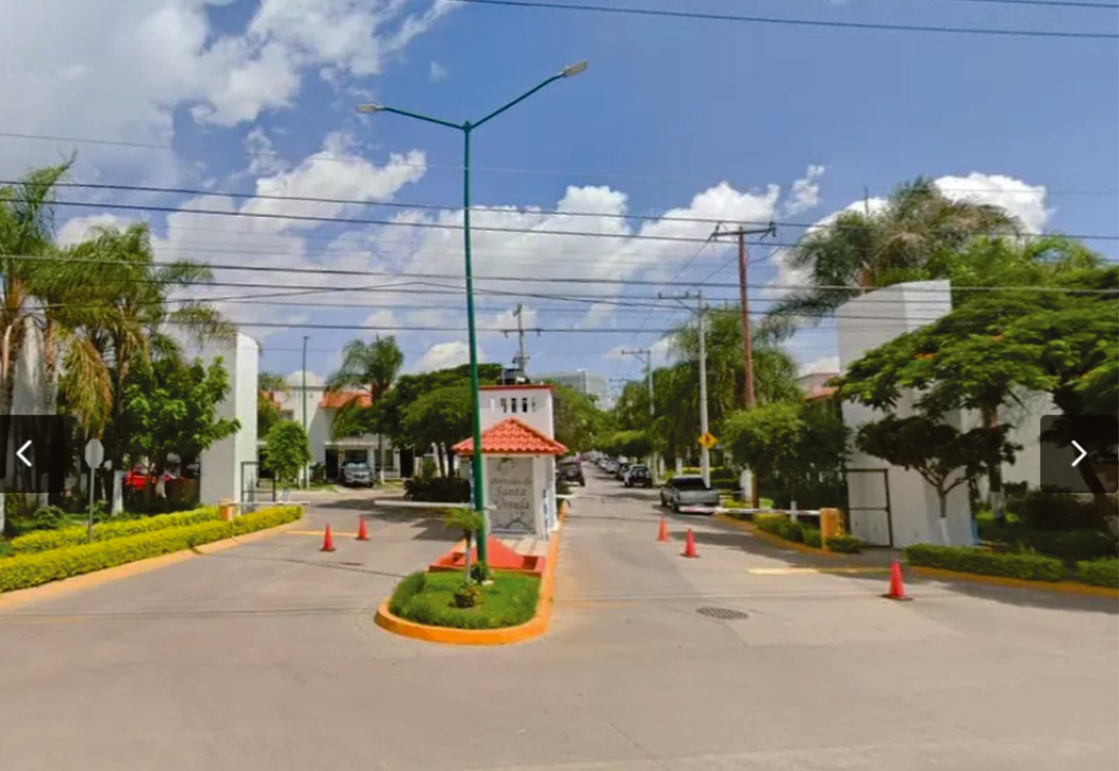 Casa de 3 Recámaras en esquina y con terreno excedente