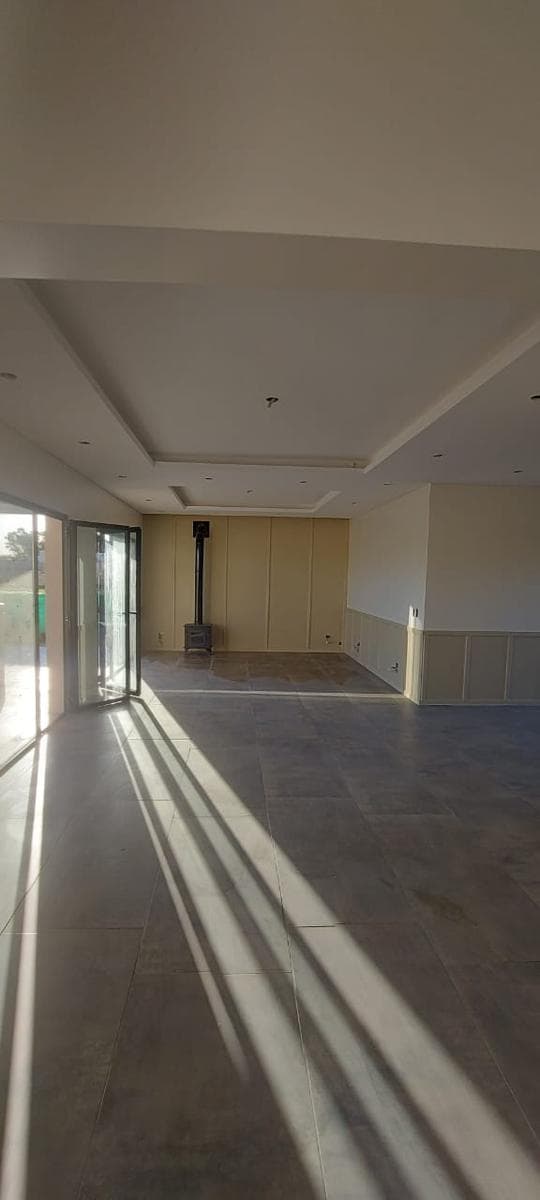 House for Sale - 3 Bedrooms in Santa Isabel II