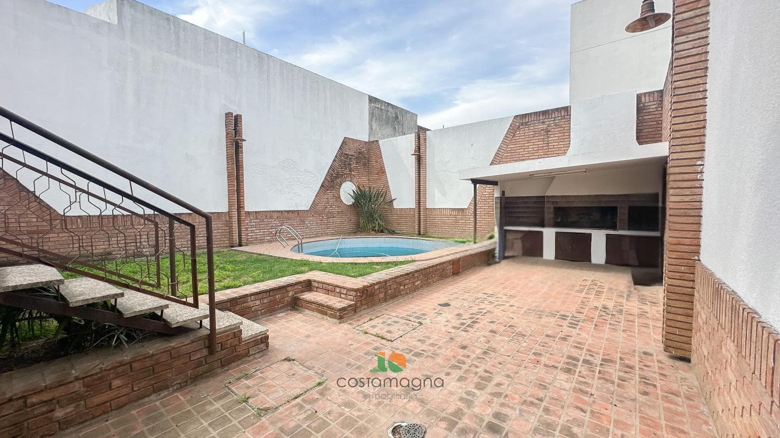 3-Bedroom House for Sale with a Pool in General Paz