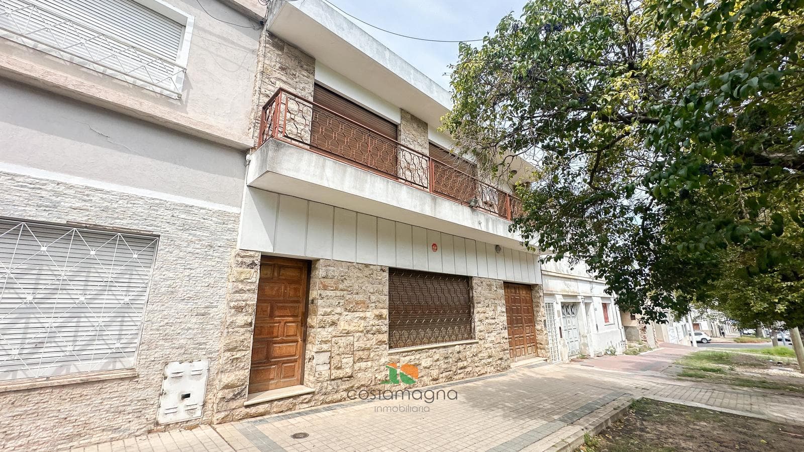 3-Bedroom House for Sale with a Pool in General Paz