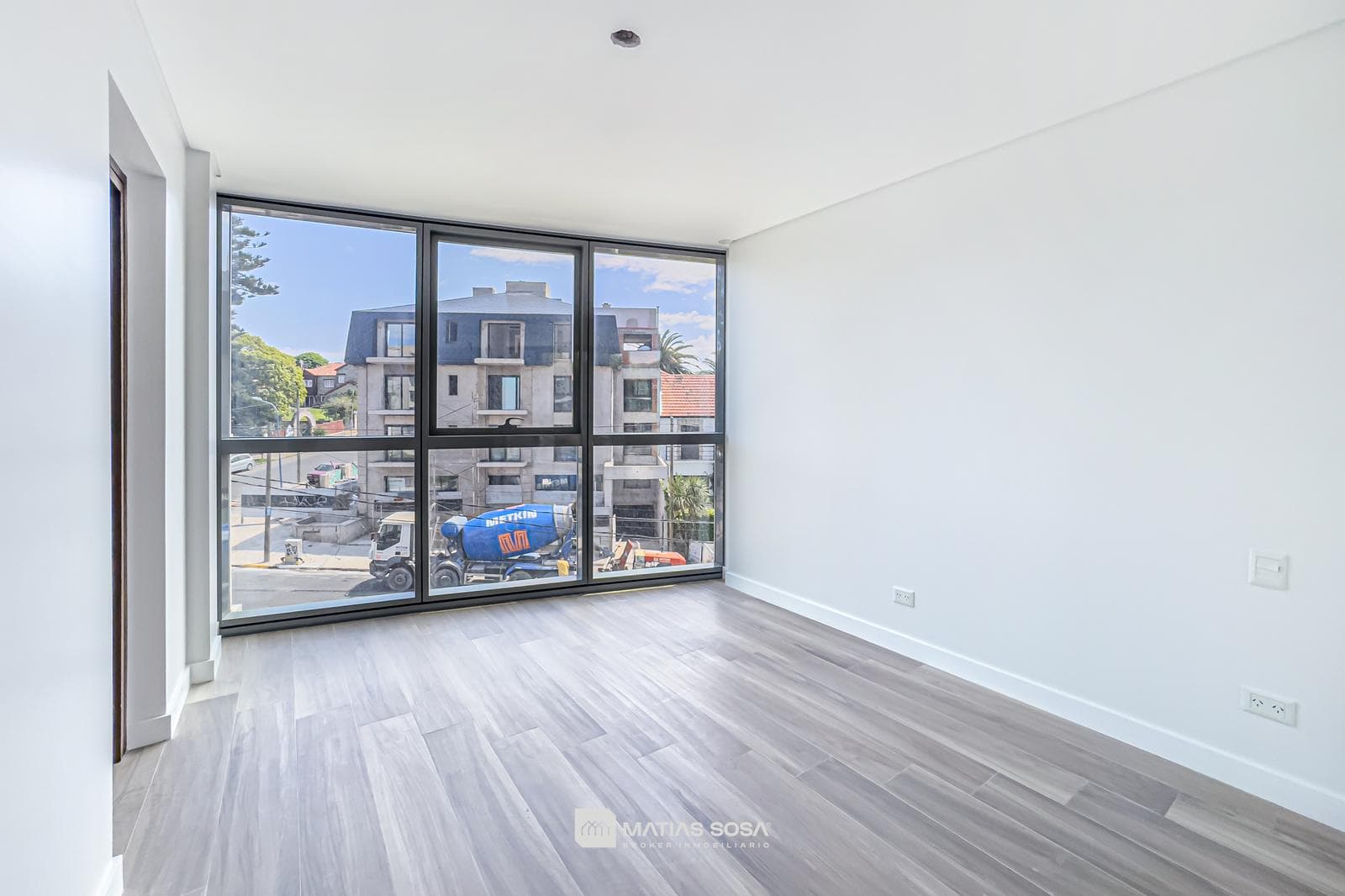 For Sale - Apartment - 2-room - Maral Explanada - Architect Cesar Pelli