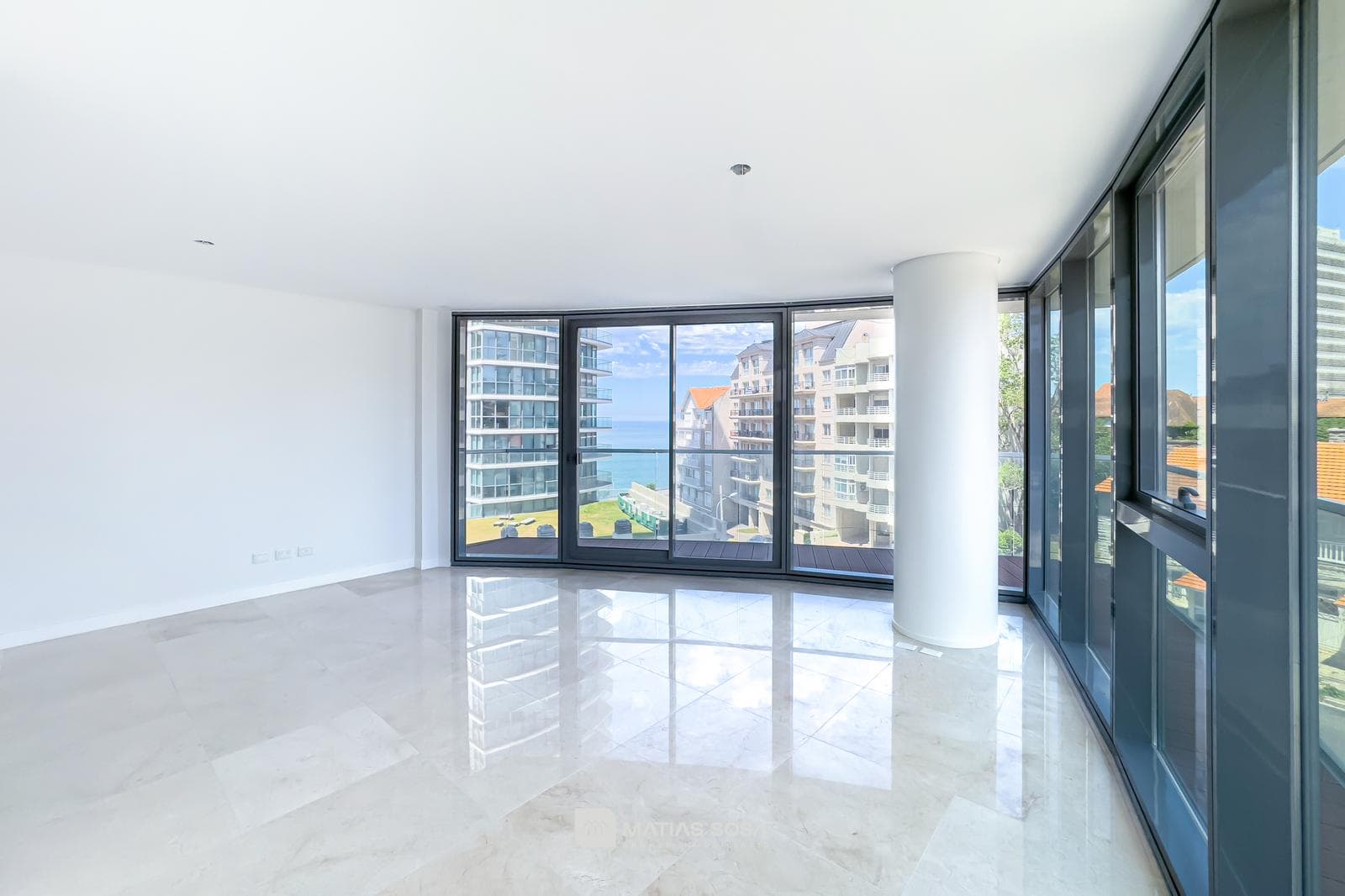 For Sale - Apartment - 2-room - Maral Explanada - Architect Cesar Pelli