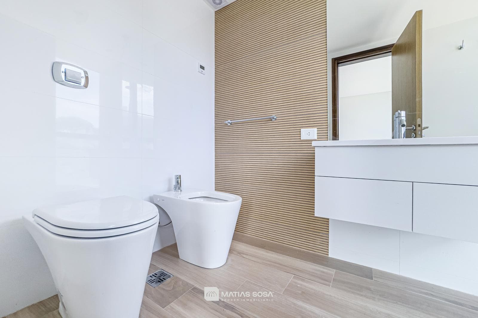 Venta - Departamento - 2 ambientes - Maral Explanada - Arq. Cesar Pelli