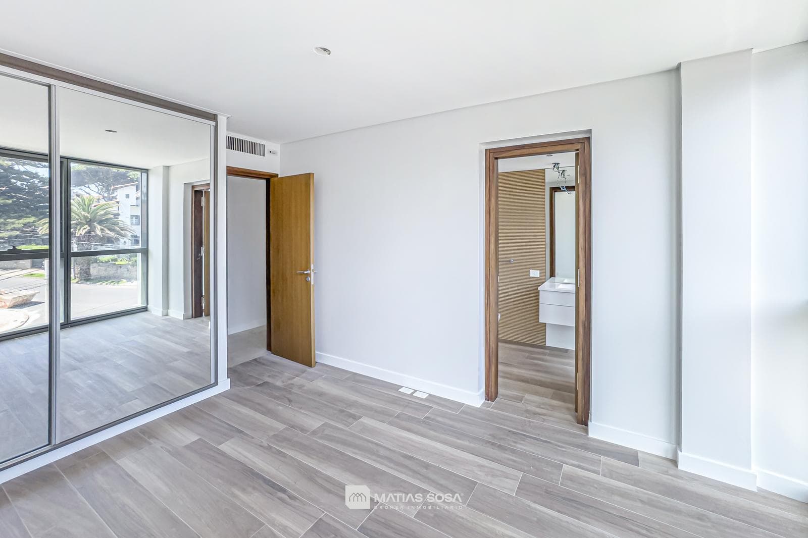 Venta - Departamento - 2 ambientes - Maral Explanada - Arq. Cesar Pelli