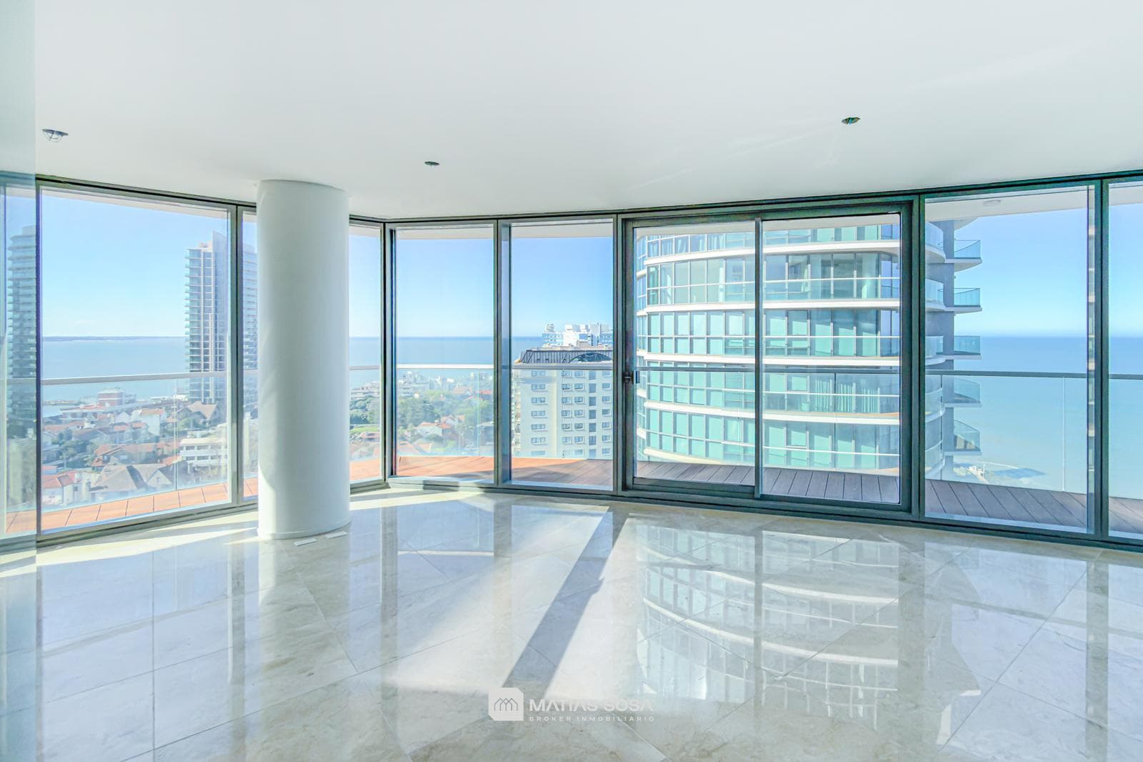For Sale - Apartment - 2-room - Maral Explanada - Architect Cesar Pelli