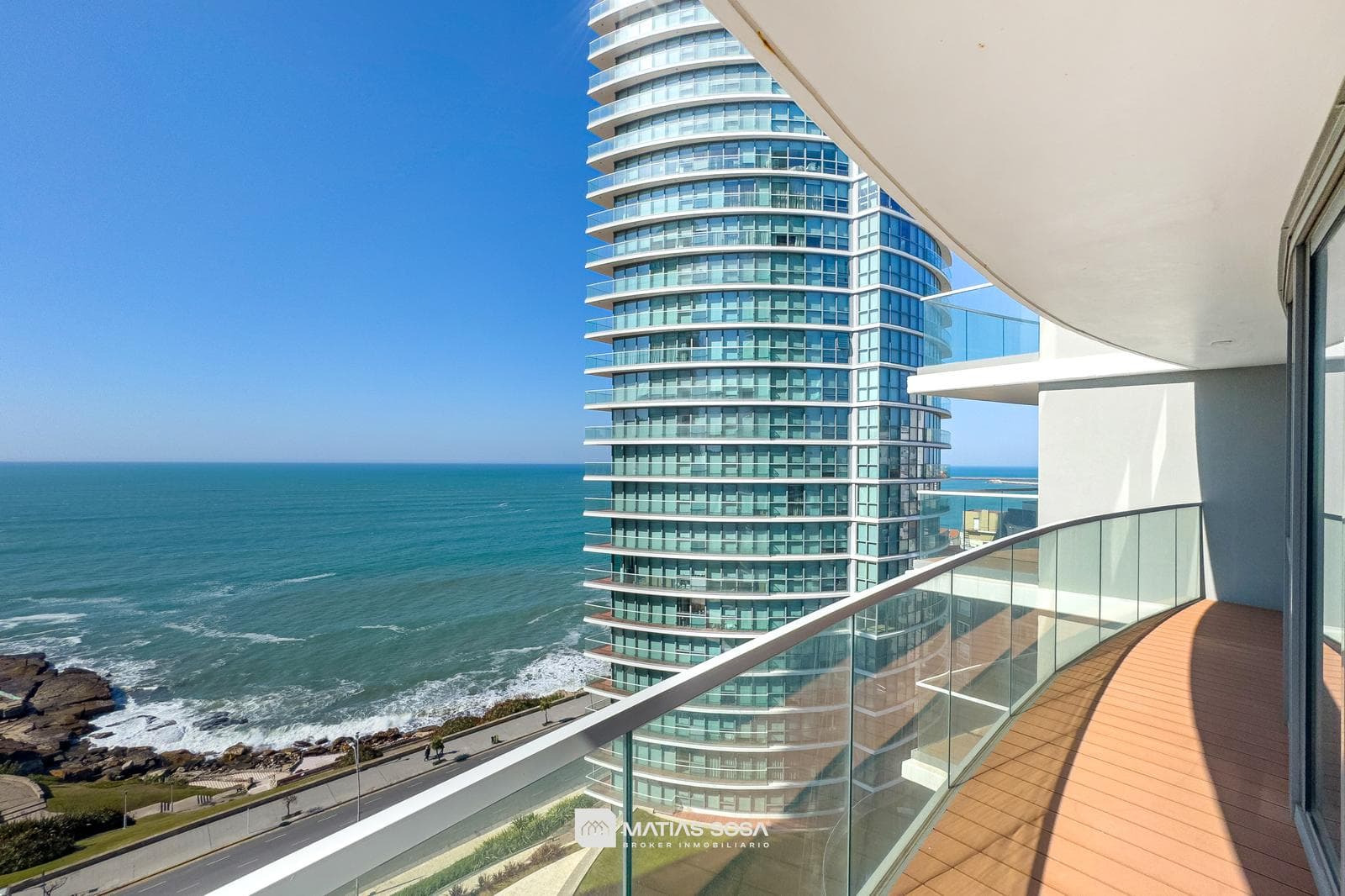 For Sale - Apartment - 2-room - Maral Explanada - Architect Cesar Pelli