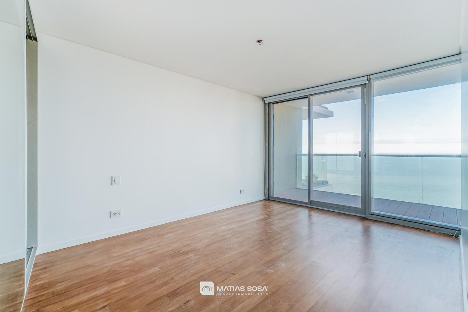Venta - Departamento - 2 ambientes - Maral Explanada - Full Amenities - Arq. Cesar Pelli