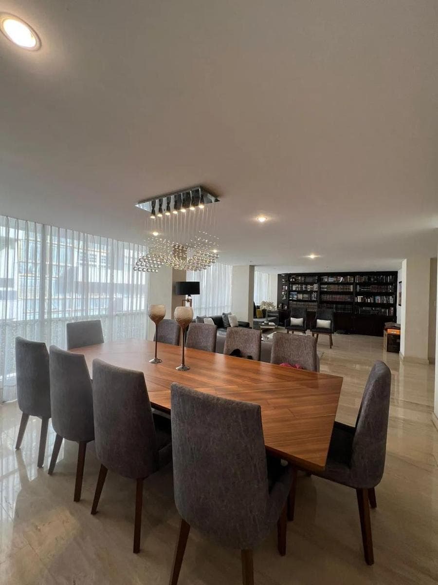 Luxury Apartment in Blas Pascal