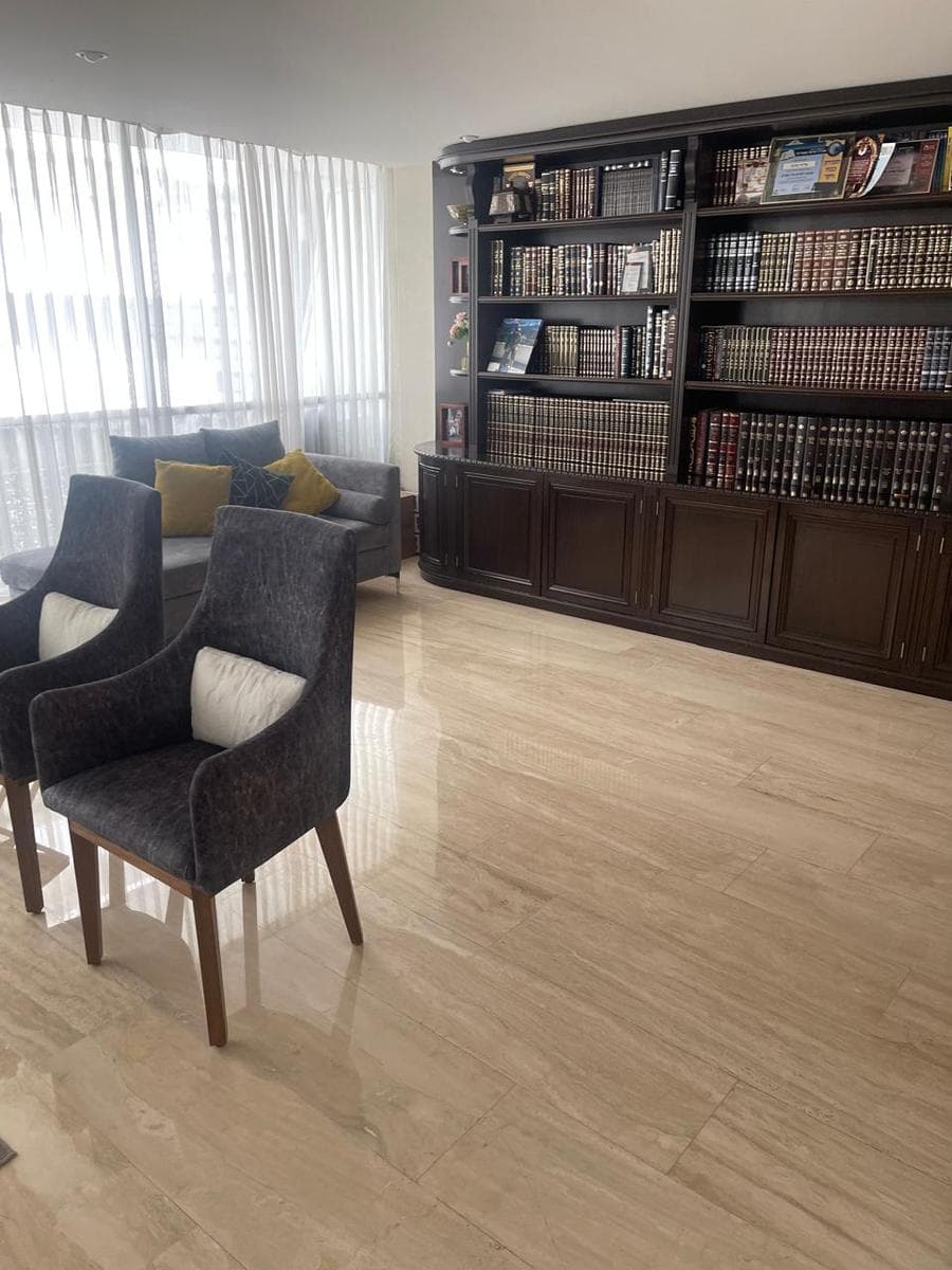 Luxury Apartment in Blas Pascal