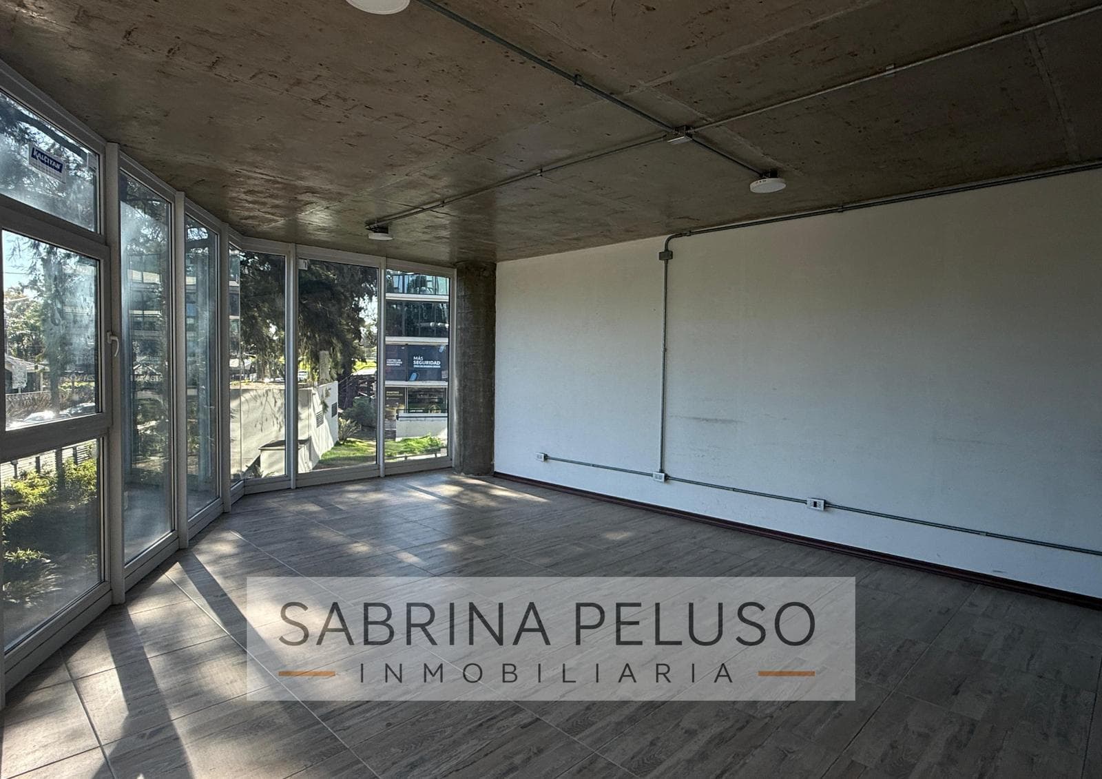 Office Space for Rent at the K41 Complex—Colectora Sur, Acceso Oeste, La Reja