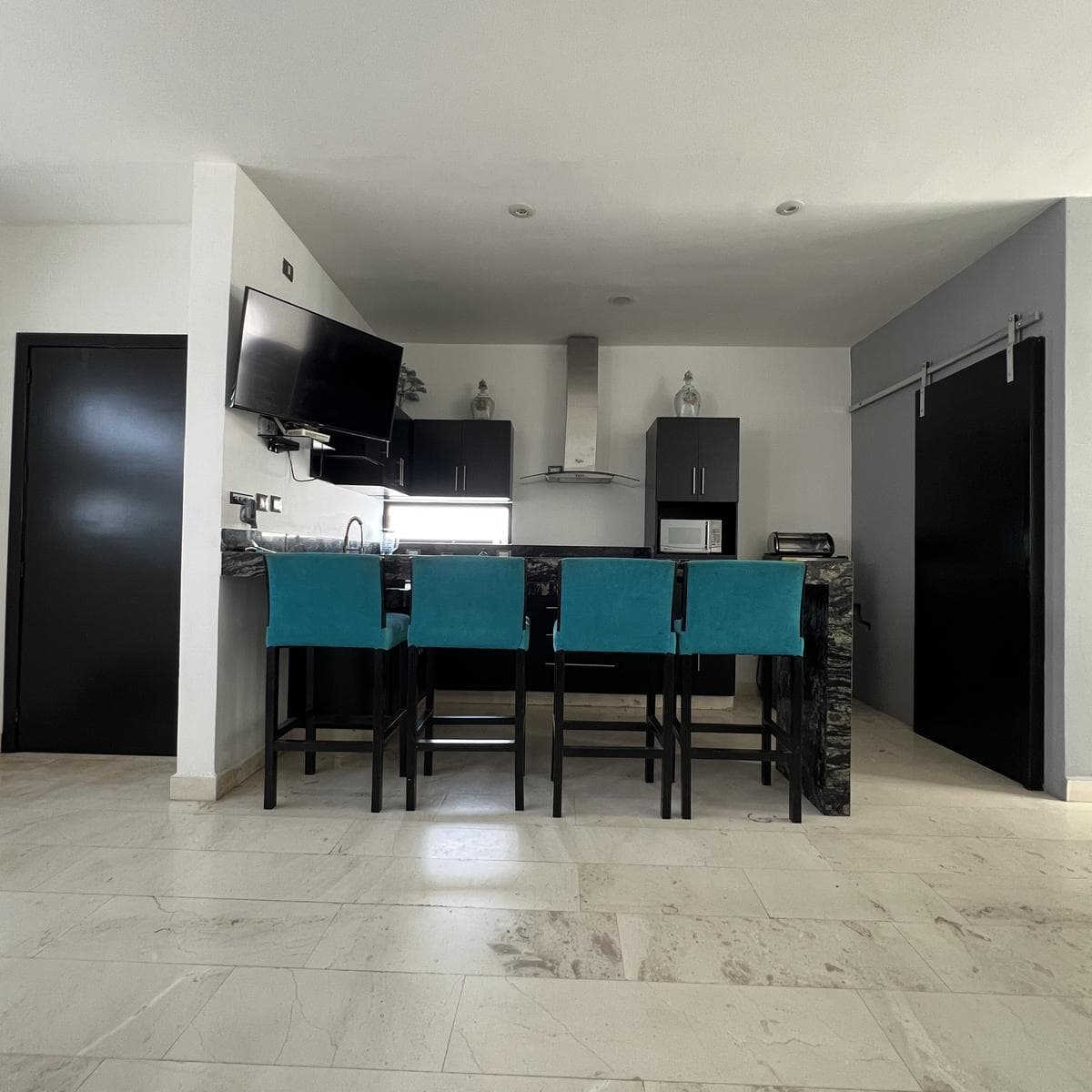 House - Lomas de la Rioja Subdivision