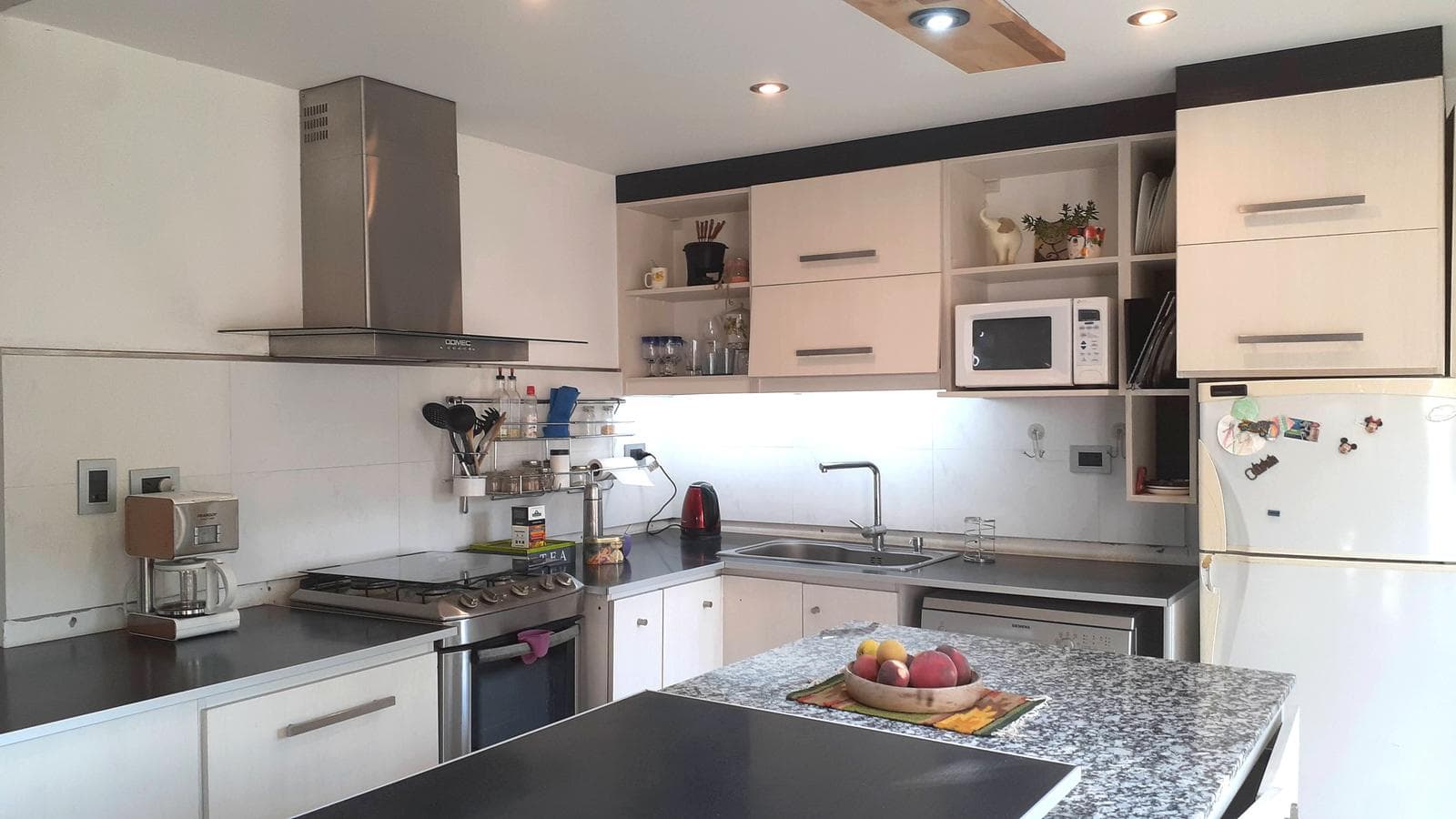 House for Sale, with Garden and Pool - Balcón de la Sierra Gated Community