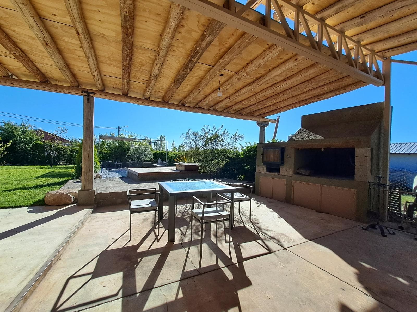House for Sale, with Garden and Pool - Balcón de la Sierra Gated Community