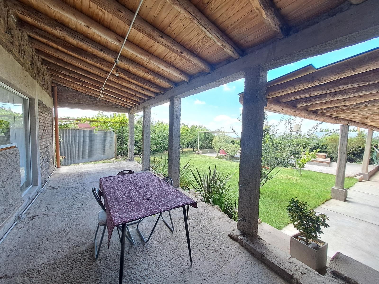House for Sale, with Garden and Pool - Balcón de la Sierra Gated Community