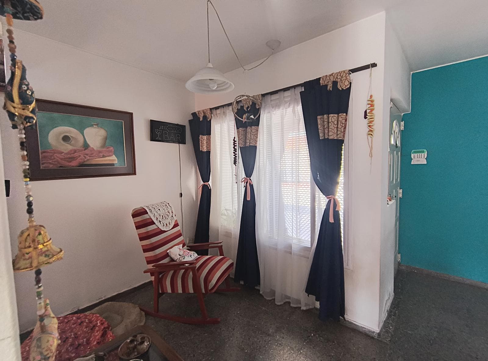 House for Sale in the Trapiche Neighborhood / 4 bedrooms / 3 bathrooms / garage