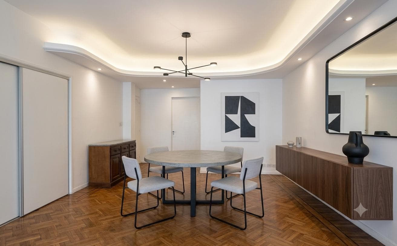 4-room apartment for sale in Belgrano.