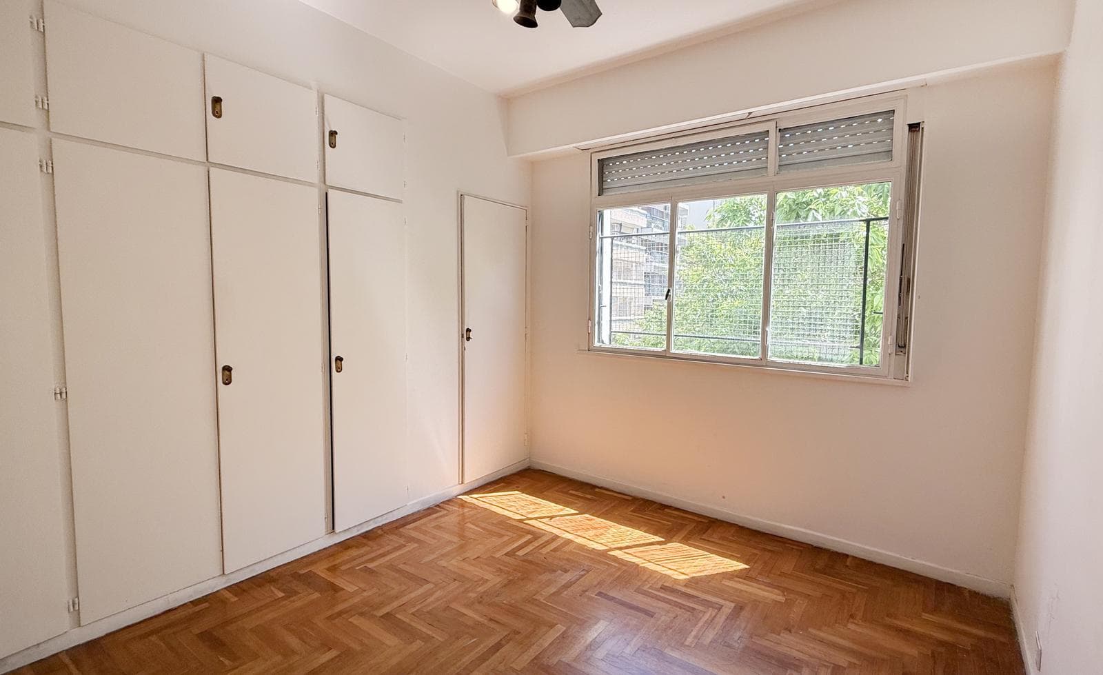 4-room apartment for sale in Belgrano.