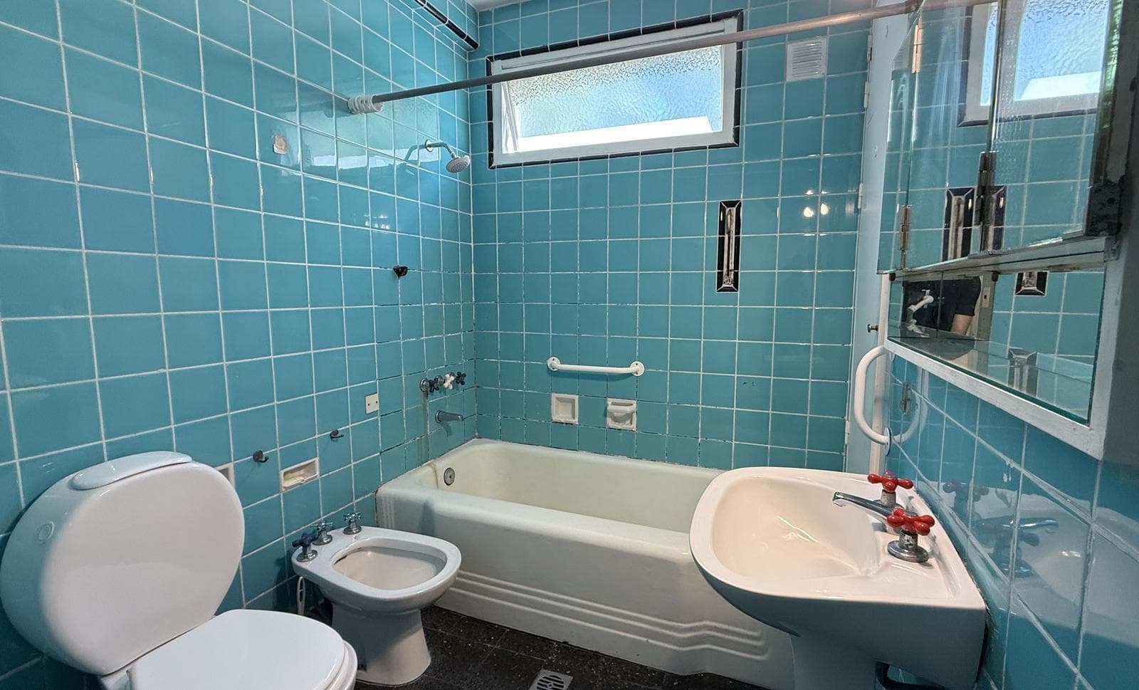 4-room apartment for sale in Belgrano.