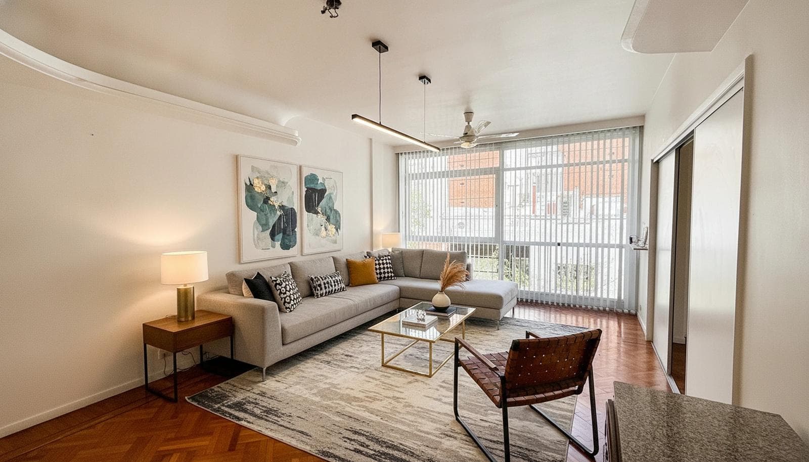 4-room apartment for sale in Belgrano.