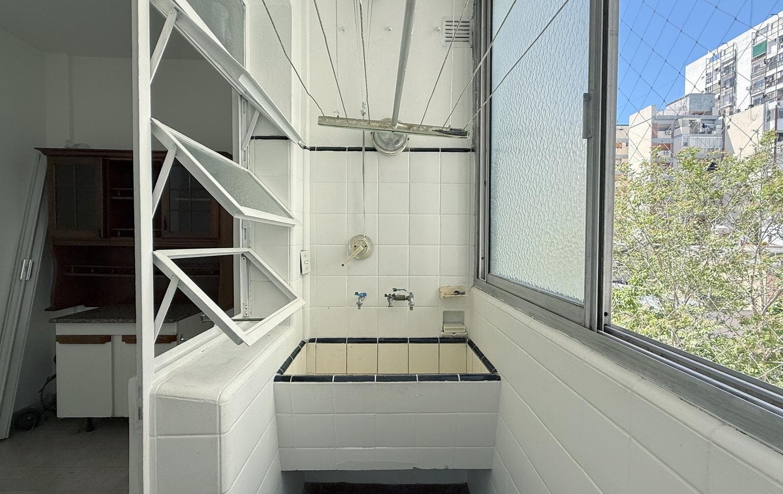 4-room apartment for sale in Belgrano.