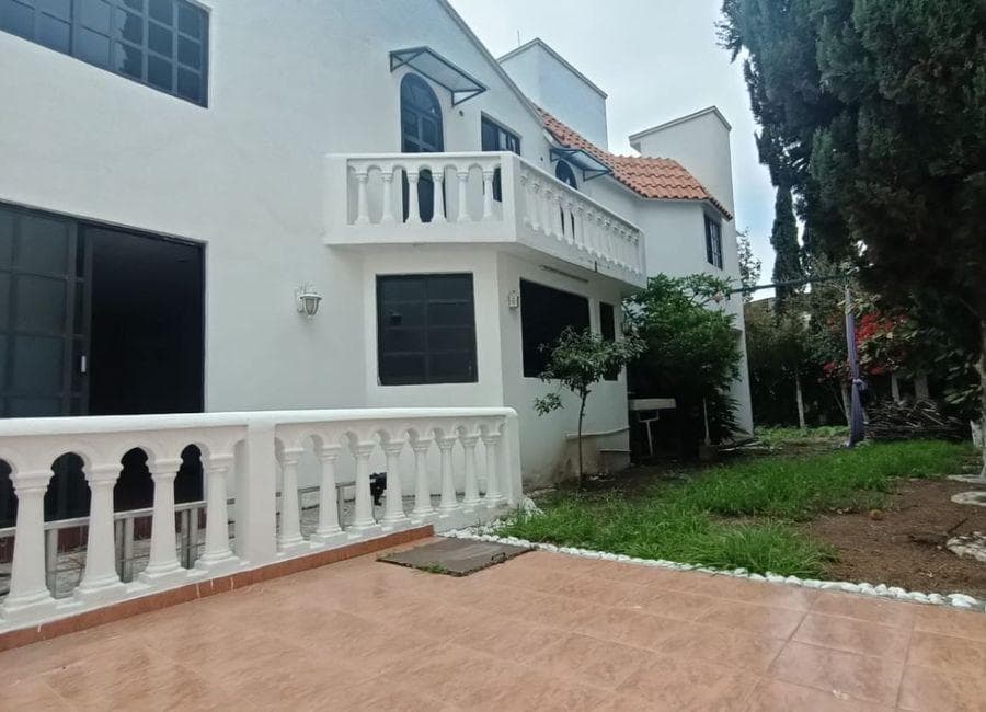House for Sale on Privada la Hacienda