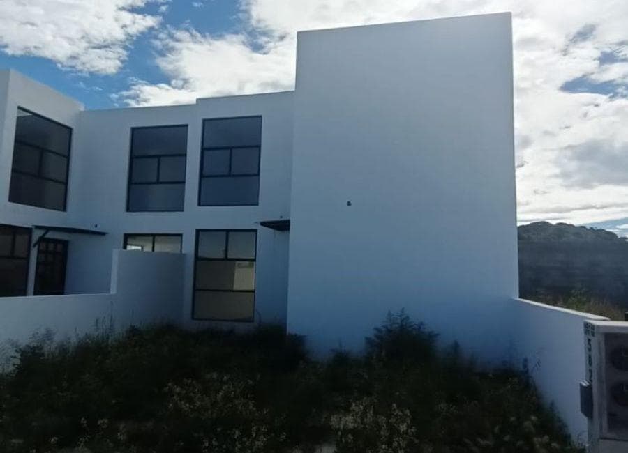 House for Sale in Real de Oriente
