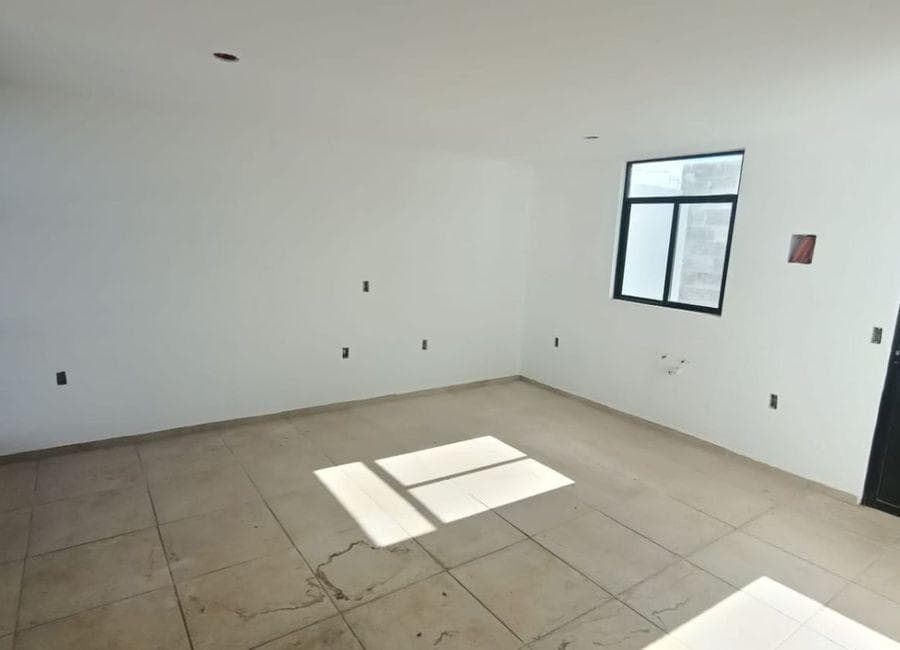 House for Sale in Real de Oriente
