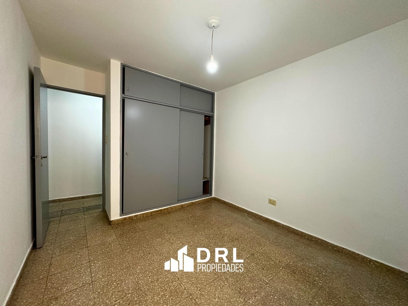 Apartment for sale on 27 de Abril, Centro neighborhood