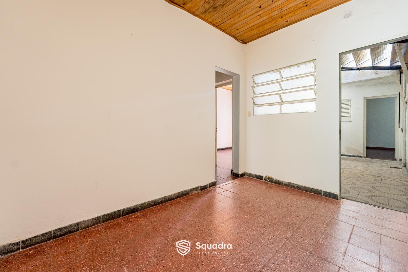 FOR SALE - Single-hall layout, NOT a PH, 2 bedrooms - Bella Vista, Rosario.
