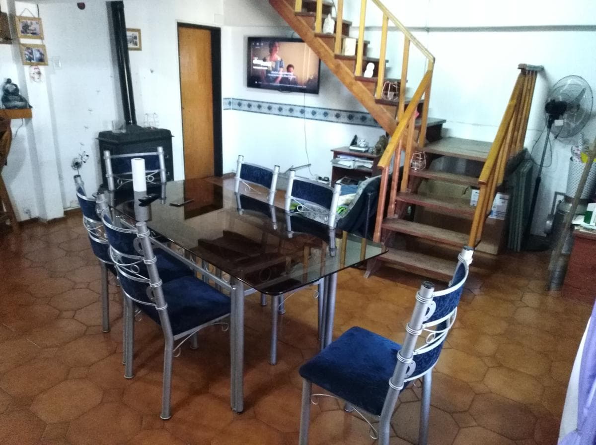 4-ROOM HOUSE FOR SALE WITH SWIMMING POOL IN QUILMES - MORTGAGE AVAILABLE