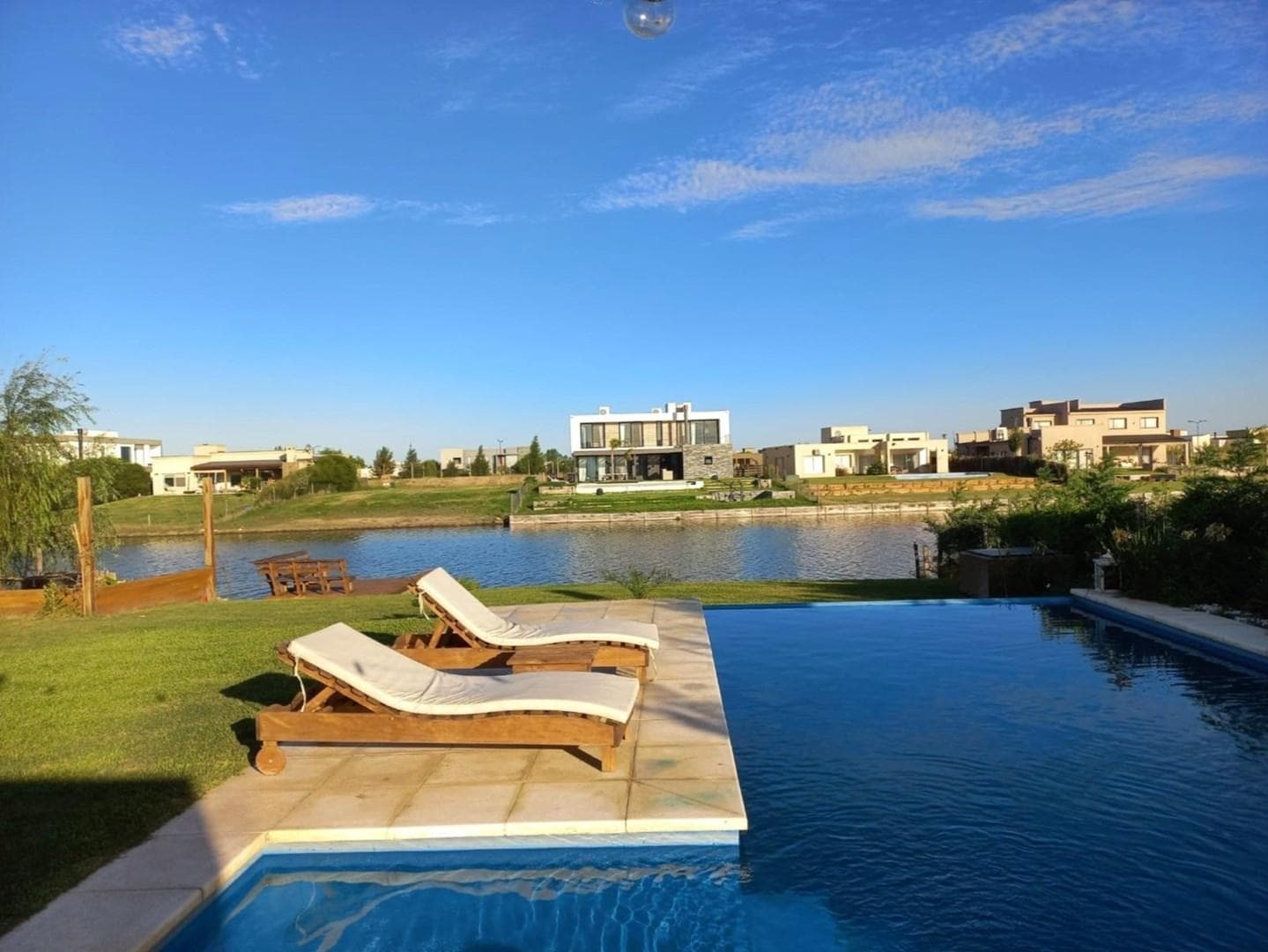 House for sale, 5 rooms, in the San Sebastian neighborhood, Area 9, Pilar; eligible for financing