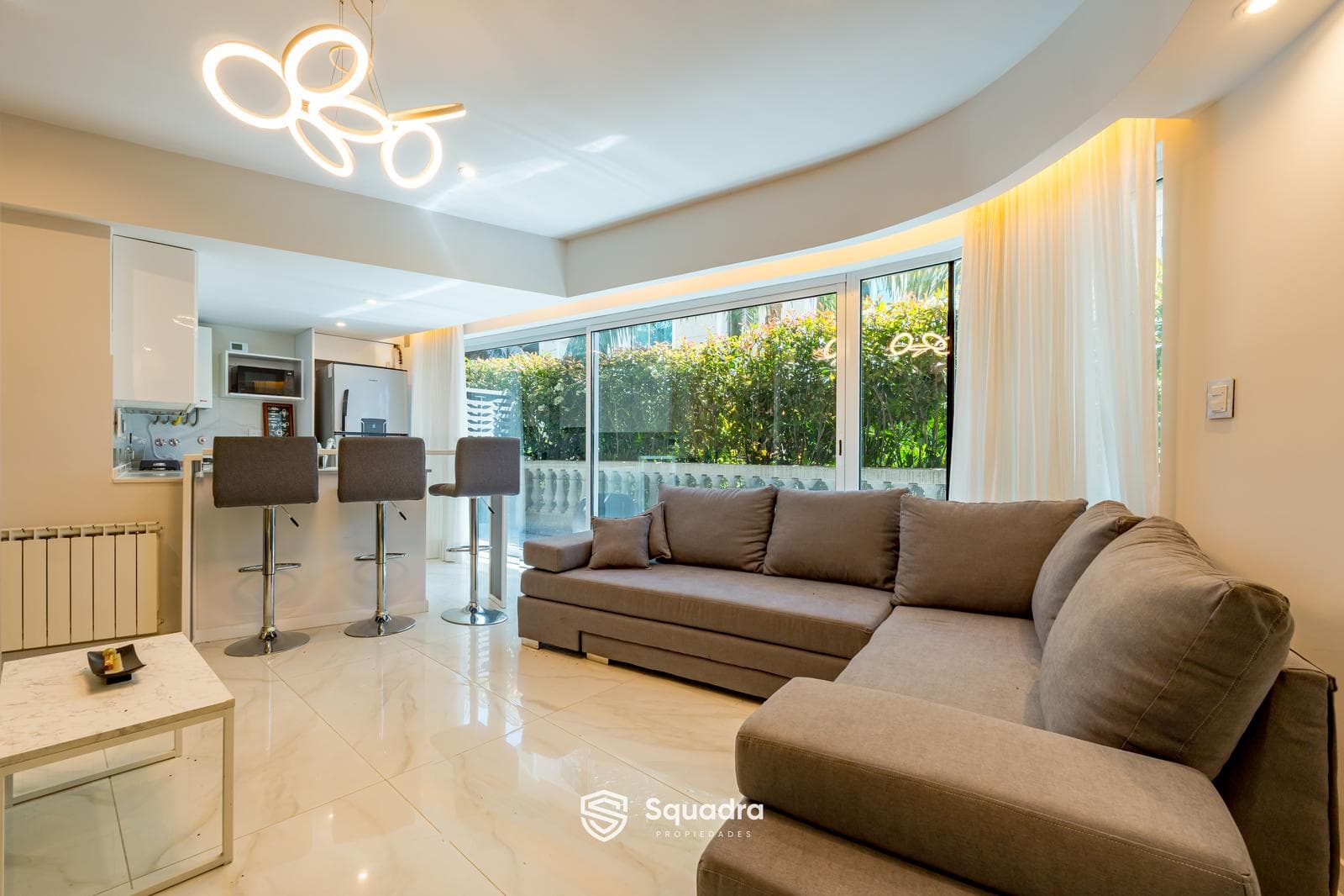 FOR SALE | TRADE - Studio apartment with garage and patio. Premium amenities - Alberdi, Rosario.