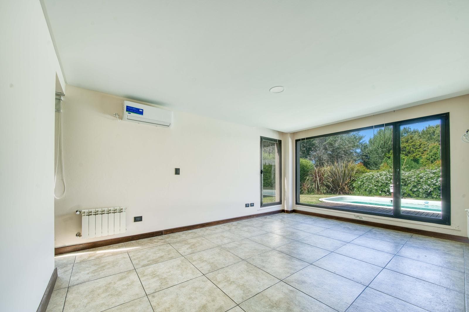 House in Rumenco