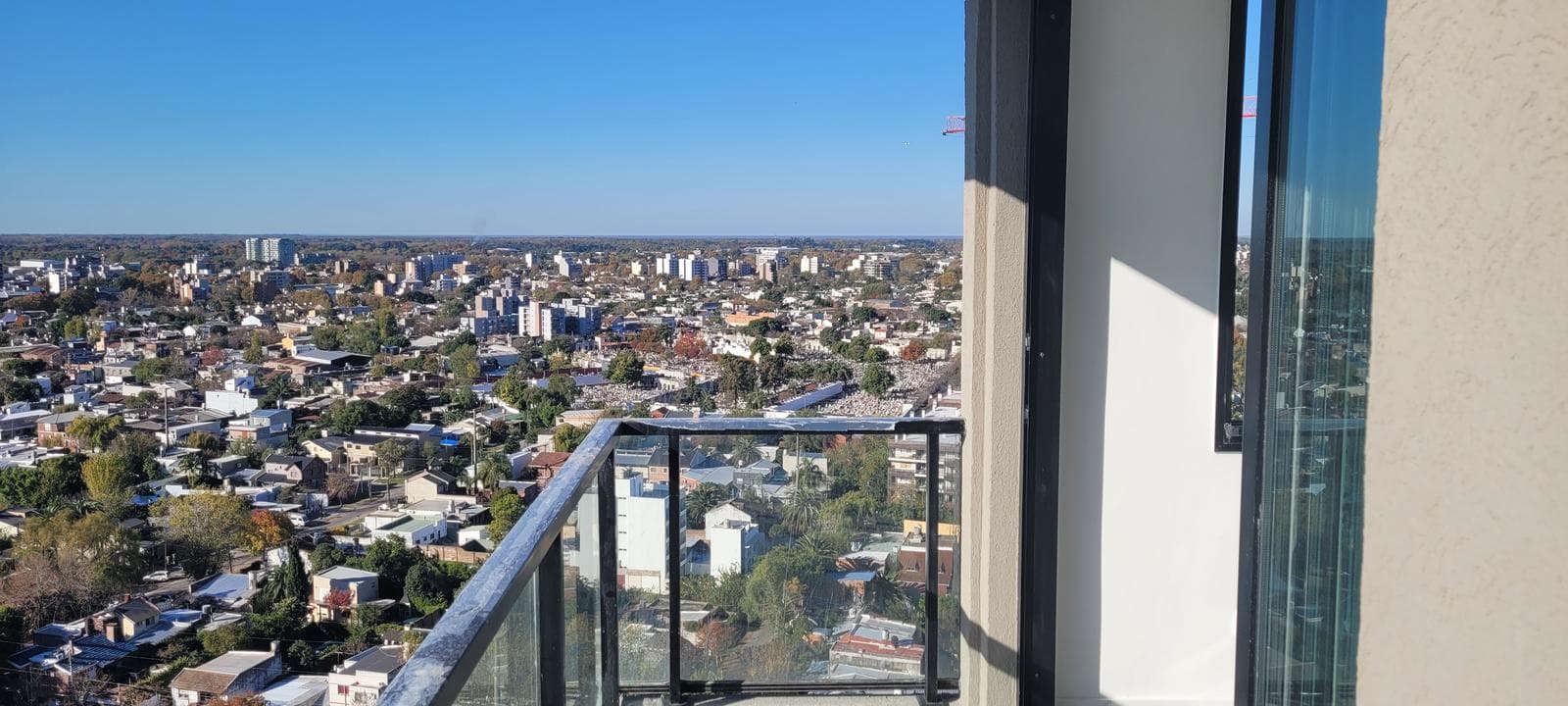 3-Room Apartment with River Views on Brickell Boulevard, Tigre