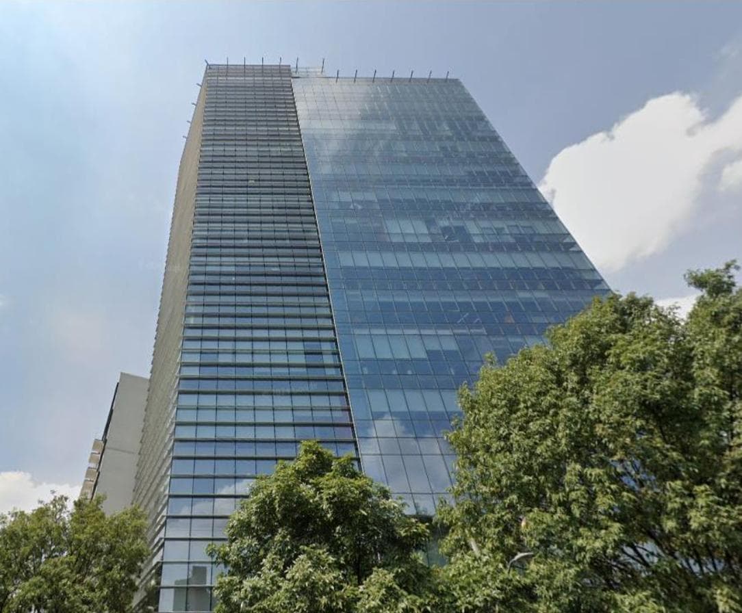 612 m² Premium Office Space on Río San Joaquín with Spectacular Views