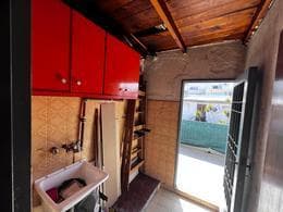 PH-STYLE HOUSE FOR SALE: 4 ROOMS, NO MAINTENANCE FEES, WITH A TERRACED BALCONY IN SAN ANDRES