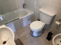 APARTMENT FOR SALE WITH BALCONY AND DOOR IN THE PENTAGONO NEIGHBORHOOD OF LINIERS