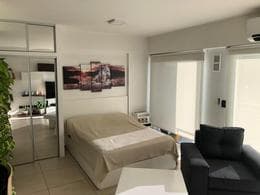 APARTMENT FOR SALE WITH BALCONY AND DOOR IN THE PENTAGONO NEIGHBORHOOD OF LINIERS