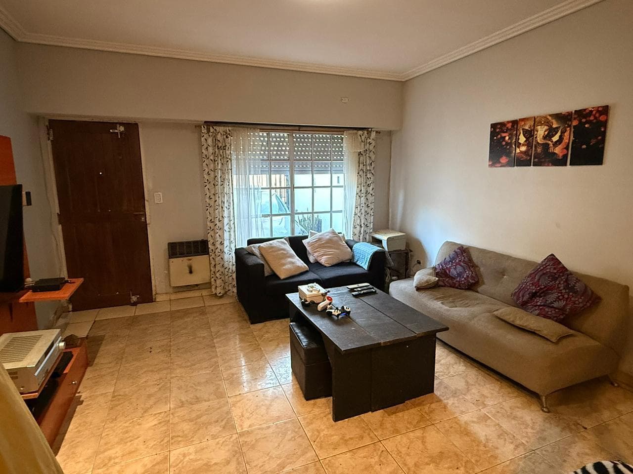3-ROOM DUPLEX FOR SALE WITH PATIO AND GARAGE IN CIUDADELA