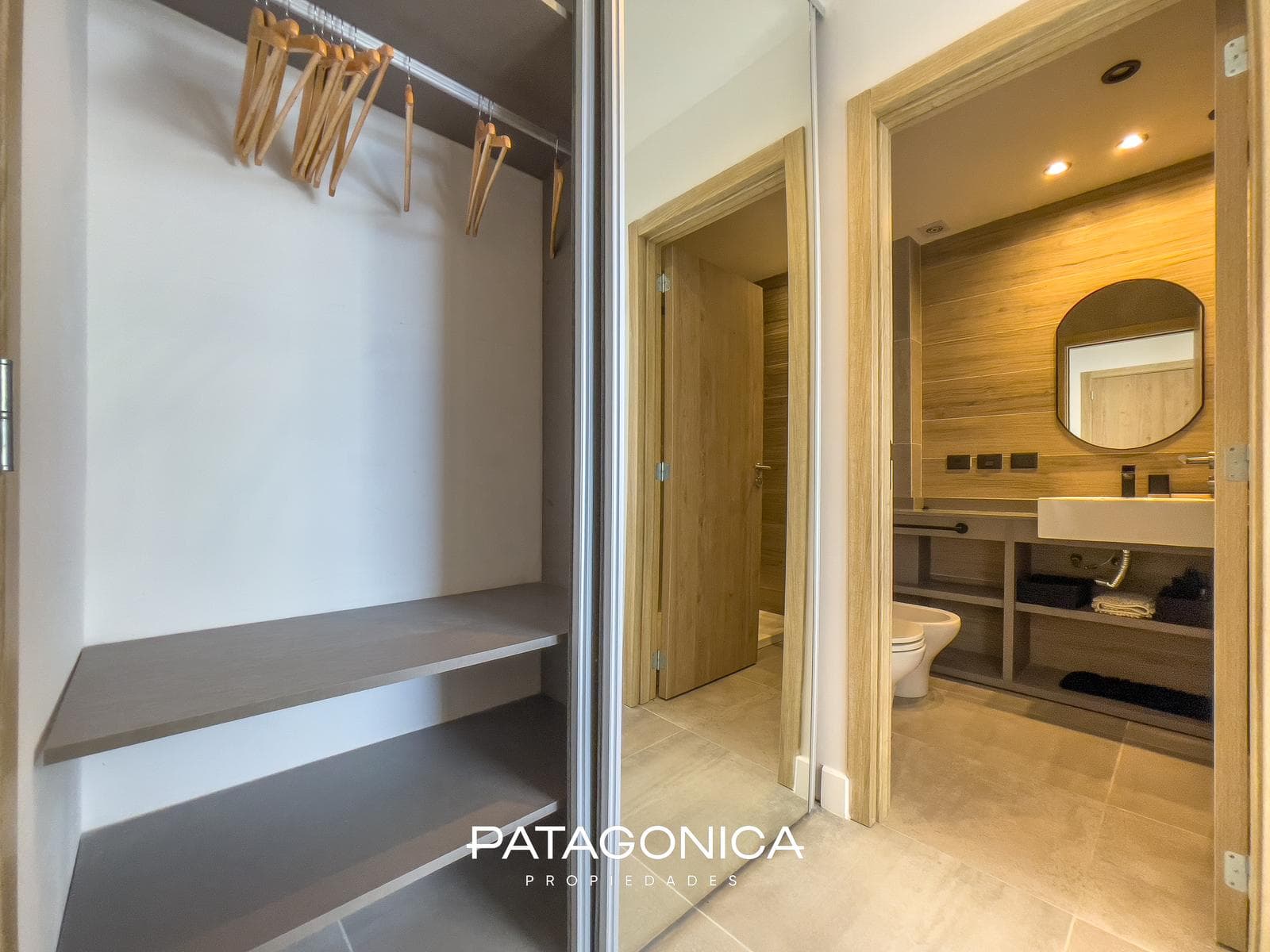 APARTMENT FOR SALE, lake view, in Villa La Angostura